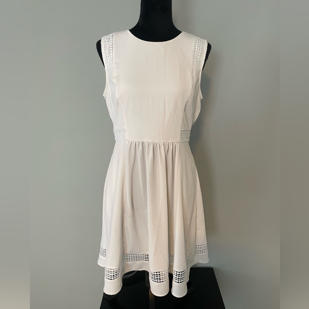 White Dress (with pockets!)